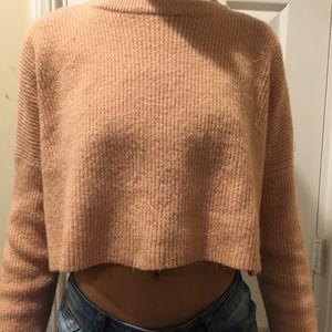 Knitted cropped sweater